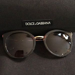 Dolce & Gabbana sunglasses DG4268 preowned